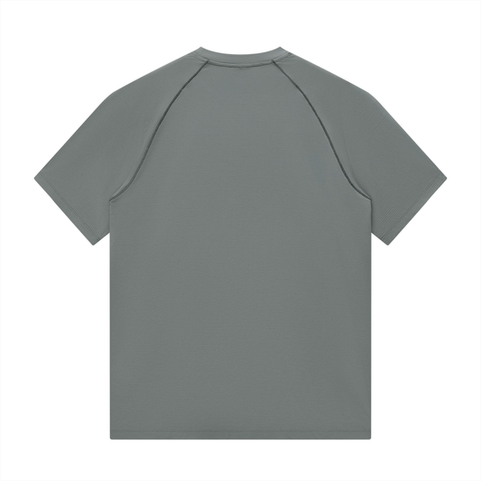 LIGHTWEIGHT RAGLAN TEE